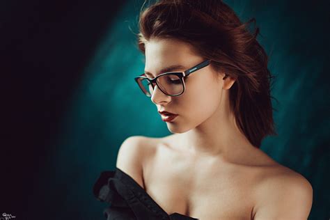 women model redhead glasses red lipstick georgiy chernyadyev bare