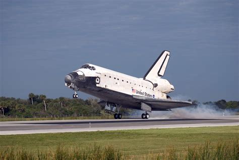 sm launch info  space shuttle