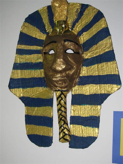 draw  egyptian death mask christinevanbloklandbiography