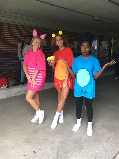 character day  homecoming week spirit week outfits cute group
