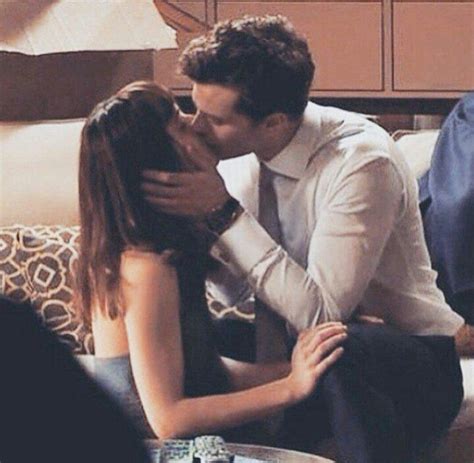 The50shadeslive ♡the Way He Kisses Filme Cinquenta Tons