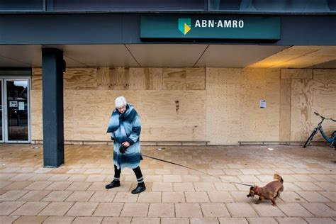 nieuw wapen tegen plofkrakers maakt geroofd geld onbruikbaar