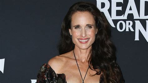 At 61 Andie Macdowell Proves The Enduring Power Of A Leg Reveal Vogue