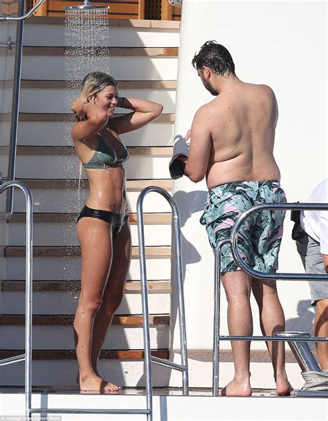 Victoria S Secret S Lily Donaldson Stuns On Saint Tropez