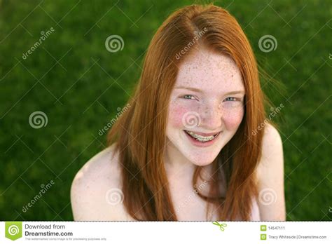beautiful redhead girl face closeup hot girl hd wallpaper
