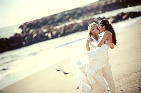 lesbian wedding on the beach exactly the same kind of wedding want to