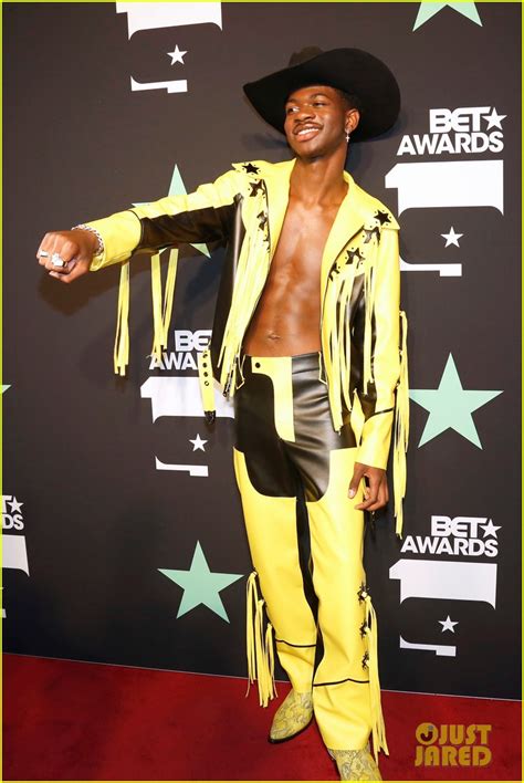 lil nas x seemingly comes out as gay in pride tweet photo 4316697