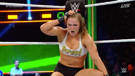 ronda rousey looked great in her first singles wrestling match