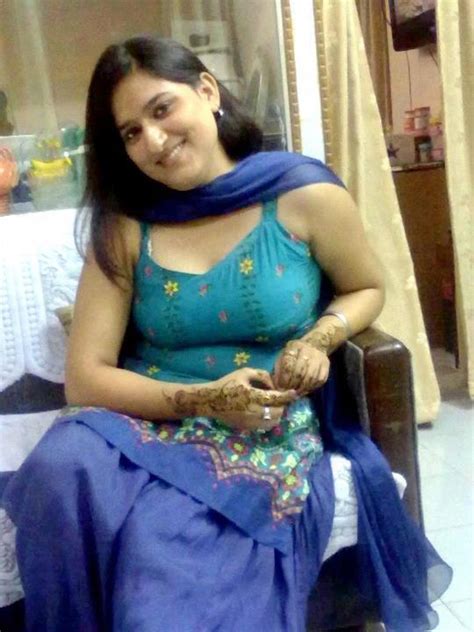 Tamil Aunty Soothu Nude Gallery