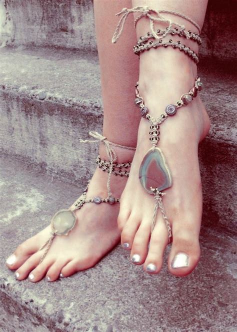 Hemp Barefoot Sandals 7 Street Style Ways To Look Boho Chic This