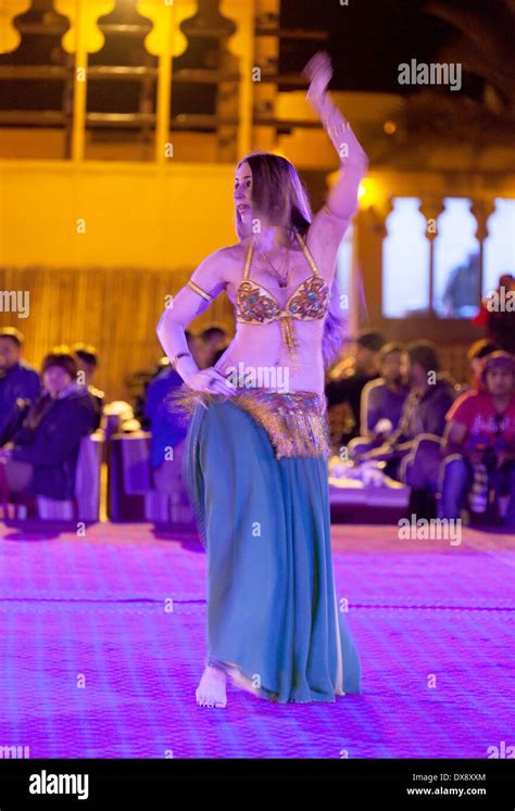 Belly Dancing Belly Dancing In Dubai Sexy Dancers Hot Dance Arab Belly