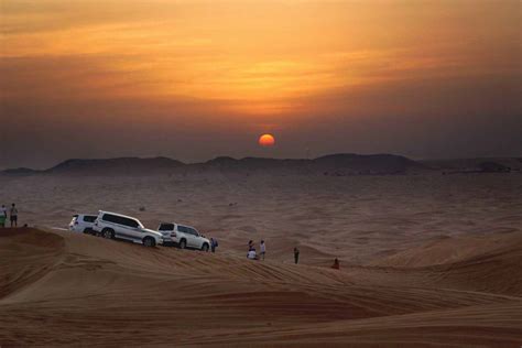 dubai desert safari  dune bashing