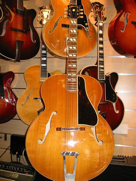 gibson vintage  carved archtop guitars  jazz