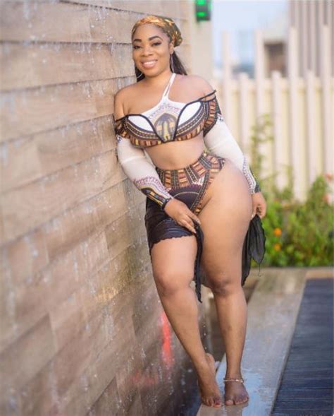 ghanaian actress moesha boduong melts internet with her banging body on parade photos