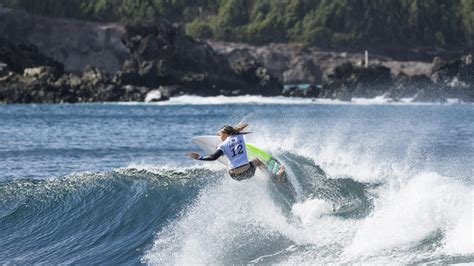 Keely Andrews First Season Earns Her Rookie Of The Year World Surf