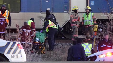 le train saint hilaire montreal  nouveau en service apres  accident