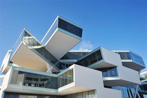 moderne architektur business center bild kaufen  lookphotos