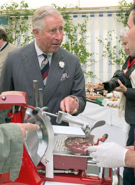Prinz Charles Bei Den Krauts Porträt Mit Schwein Der Spiegel