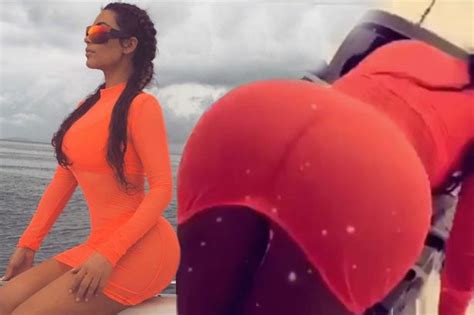 model with biggest bum in africa and curves like kim kardashian earns army of fans with saucy