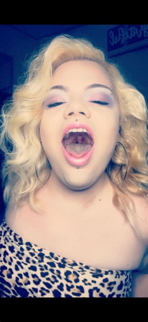 View Tstamiamichelle Squirtqween 💁🏼🍆💦😘 Onlyfans 49 Photos And 74