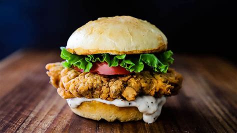 chicken fried steak sandwich  video   feed  loon