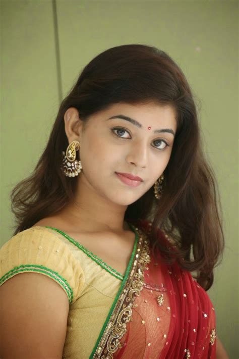 Actress Hd Gallery Yamini Telugu Actress Half Saree Hot