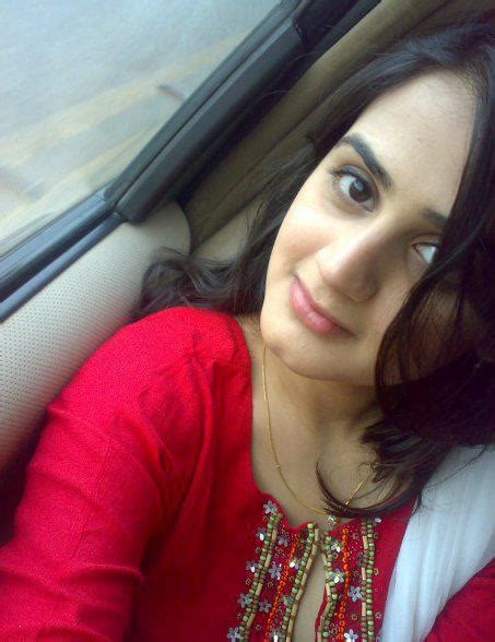 Beautiful Pakistani Girls Wallpapers Cute Pakistani Girls Bollywood