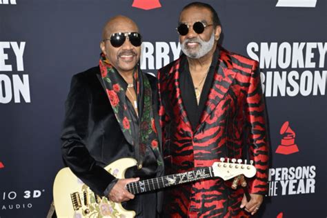 isley brothers founding member rudolph isley dies aged 84