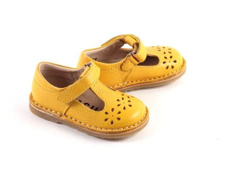 duurzame kinderschoenen op kindermaat hippe schoentjes kinderschoenen geboortegeschenken