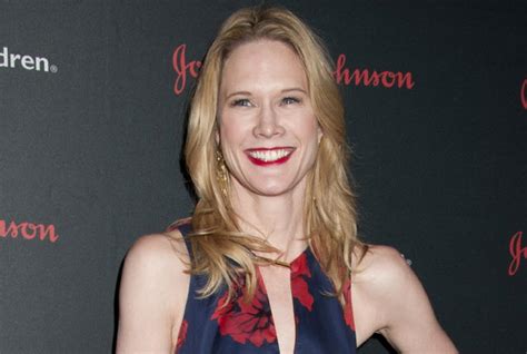 Stephanie March Spotted House Hunting With New Beau