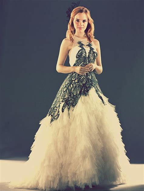 Hermione In Fleur S Wedding Dress Swoon I Heart Harry Pinterest