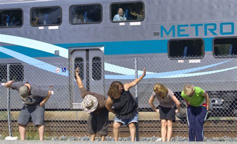 ‘mooning Of The Amtrak Is Set For Saturday – Orange County Register