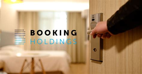 booking holdings beats expectations  impressive  financials