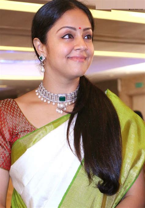 beautiful jyothika hot full hd pictures spicy images