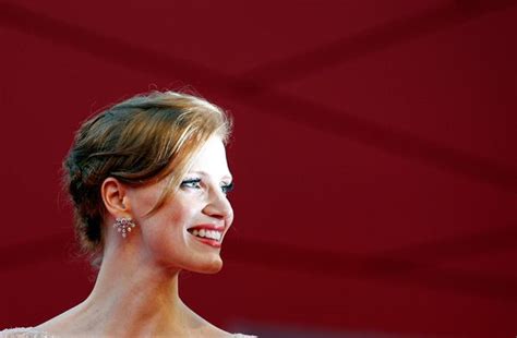 jessica chastain the dazzling redhead who s suddenly everywhere