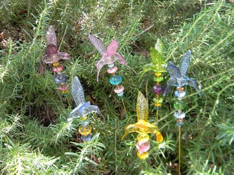Decorative Garden Stakes Bring Beautiful Accents To Garden