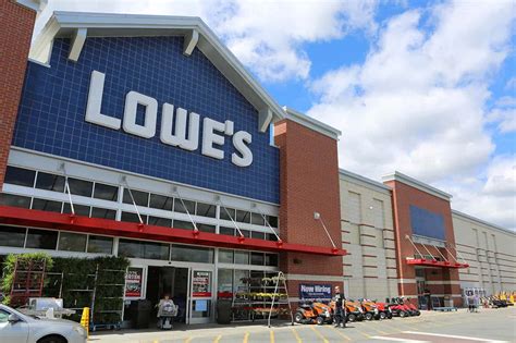 lowes   latest client  abandon  agency  record approach