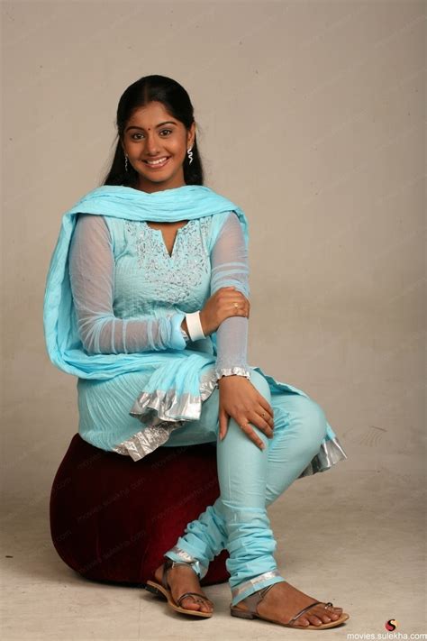 Tamil Actr Team Meera Nandan Biography