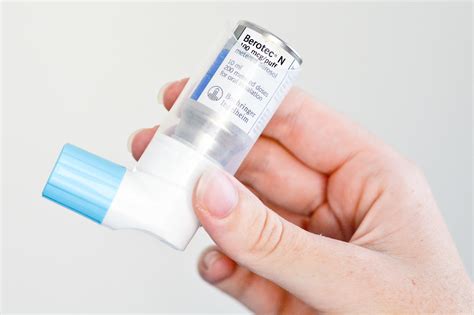 asthma inhaler  steps  pictures