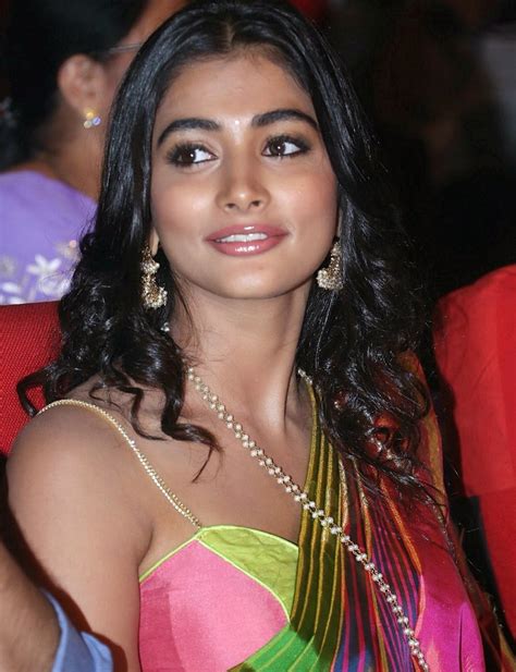 high quality bollywood celebrity pictures pooja hegde