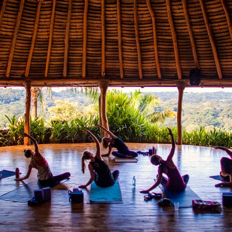 yoga retreat costa rica   yogawalls