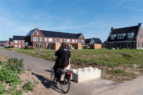 nijkerk kraakt landelijk rapport  nieuwe woonwijken  het groen dit  niet de bedoeling
