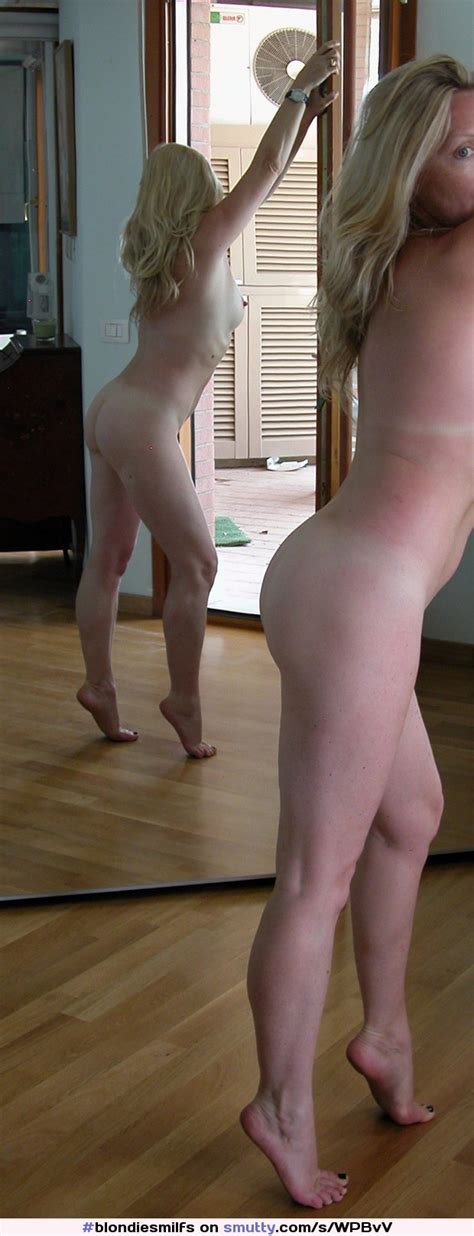 amateur milf mature blonde wife ass tanlines feet legs barefeet sexy posing