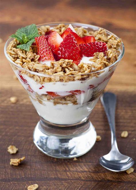 strawberry yogurt breakfast parfait recipe  archanas kitchen