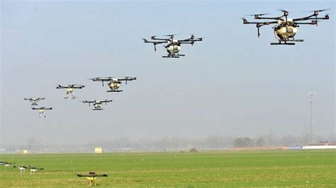 chinese farmers  drones  spray pesticides precisionag