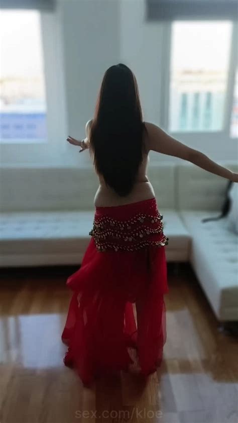 Kloe Would You Rate My Topless Belly Dance 😘 Teen Tits Topless