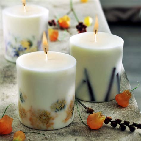 met deze handgemaakte kaarsen haal je een hemelse geur  huis happinez