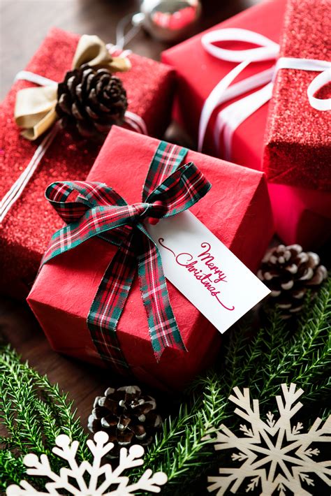 christmas gift ideas  trim  holiday spending christmas gift ideas  trim  holiday