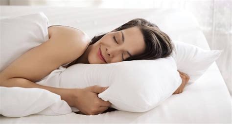 Как спать при шейном остеохондрозе правильно подушка