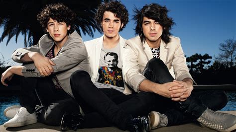 jonas brothers  created     tables  turned video    song